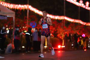 BIB: 40333
                            <button type="button" onclick="openModal(16140413)" class="btn btn-primary btn-sm float-right btn-popup" data-toggle="modal" data-target=".modal-high-quality">
                        <i class="fas fa-shopping-cart"></i> Add to Cart
                    </button>
                                            <button type="button" onclick="isThisMe(16140413, true)" class="btn btn-success btn-sm float-right btn-popup btn-isme hidden" data-toggle="tooltip" data-placement="bottom" title="นี่คือรูปของคุณใช่ไหม คลิกที่นี่เพื่อเอาเข้าอัลบั้ม">
                        <i class="fas fa-plus"></i> Add to album
                    </button>
                    <button type="button" onclick="isThisMe(16140413, false)" class="btn btn-warning btn-sm float-right btn-popup btn-isnotme hidden">
                        <i class="fas fa-ban"></i> Remove from album
                    </button>