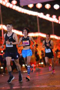 BIB: 20697, 25954, 43190
                            <button type="button" onclick="openModal(17062209)" class="btn btn-primary btn-sm float-right btn-popup" data-toggle="modal" data-target=".modal-high-quality">
                        <i class="fas fa-shopping-cart"></i> Add to Cart
                    </button>
                                            <button type="button" onclick="isThisMe(17062209, true)" class="btn btn-success btn-sm float-right btn-popup btn-isme hidden" data-toggle="tooltip" data-placement="bottom" title="นี่คือรูปของคุณใช่ไหม คลิกที่นี่เพื่อเอาเข้าอัลบั้ม">
                        <i class="fas fa-plus"></i> Add to album
                    </button>
                    <button type="button" onclick="isThisMe(17062209, false)" class="btn btn-warning btn-sm float-right btn-popup btn-isnotme hidden">
                        <i class="fas fa-ban"></i> Remove from album
                    </button>