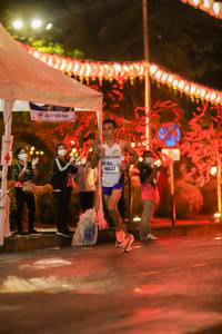 BIB: 40637
                            <button type="button" onclick="openModal(17800112)" class="btn btn-primary btn-sm float-right btn-popup" data-toggle="modal" data-target=".modal-high-quality">
                        <i class="fas fa-shopping-cart"></i> Add to Cart
                    </button>
                                            <button type="button" onclick="isThisMe(17800112, true)" class="btn btn-success btn-sm float-right btn-popup btn-isme hidden" data-toggle="tooltip" data-placement="bottom" title="นี่คือรูปของคุณใช่ไหม คลิกที่นี่เพื่อเอาเข้าอัลบั้ม">
                        <i class="fas fa-plus"></i> Add to album
                    </button>
                    <button type="button" onclick="isThisMe(17800112, false)" class="btn btn-warning btn-sm float-right btn-popup btn-isnotme hidden">
                        <i class="fas fa-ban"></i> Remove from album
                    </button>