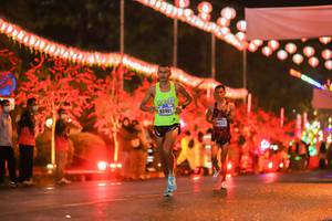 BIB: 2401
                            <button type="button" onclick="openModal(17800107)" class="btn btn-primary btn-sm float-right btn-popup" data-toggle="modal" data-target=".modal-high-quality">
                        <i class="fas fa-shopping-cart"></i> Add to Cart
                    </button>
                                            <button type="button" onclick="isThisMe(17800107, true)" class="btn btn-success btn-sm float-right btn-popup btn-isme hidden" data-toggle="tooltip" data-placement="bottom" title="นี่คือรูปของคุณใช่ไหม คลิกที่นี่เพื่อเอาเข้าอัลบั้ม">
                        <i class="fas fa-plus"></i> Add to album
                    </button>
                    <button type="button" onclick="isThisMe(17800107, false)" class="btn btn-warning btn-sm float-right btn-popup btn-isnotme hidden">
                        <i class="fas fa-ban"></i> Remove from album
                    </button>