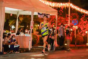 BIB: 41024
                            <button type="button" onclick="openModal(17800126)" class="btn btn-primary btn-sm float-right btn-popup" data-toggle="modal" data-target=".modal-high-quality">
                        <i class="fas fa-shopping-cart"></i> Add to Cart
                    </button>
                                            <button type="button" onclick="isThisMe(17800126, true)" class="btn btn-success btn-sm float-right btn-popup btn-isme hidden" data-toggle="tooltip" data-placement="bottom" title="นี่คือรูปของคุณใช่ไหม คลิกที่นี่เพื่อเอาเข้าอัลบั้ม">
                        <i class="fas fa-plus"></i> Add to album
                    </button>
                    <button type="button" onclick="isThisMe(17800126, false)" class="btn btn-warning btn-sm float-right btn-popup btn-isnotme hidden">
                        <i class="fas fa-ban"></i> Remove from album
                    </button>