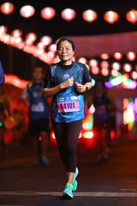 BIB: 44101
                            <button type="button" onclick="openModal(17287328)" class="btn btn-primary btn-sm float-right btn-popup" data-toggle="modal" data-target=".modal-high-quality">
                        <i class="fas fa-shopping-cart"></i> Add to Cart
                    </button>
                                            <button type="button" onclick="isThisMe(17287328, true)" class="btn btn-success btn-sm float-right btn-popup btn-isme hidden" data-toggle="tooltip" data-placement="bottom" title="นี่คือรูปของคุณใช่ไหม คลิกที่นี่เพื่อเอาเข้าอัลบั้ม">
                        <i class="fas fa-plus"></i> Add to album
                    </button>
                    <button type="button" onclick="isThisMe(17287328, false)" class="btn btn-warning btn-sm float-right btn-popup btn-isnotme hidden">
                        <i class="fas fa-ban"></i> Remove from album
                    </button>