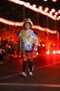 BIB: 6402
                            <button type="button" onclick="openModal(17297748)" class="btn btn-primary btn-sm float-right btn-popup" data-toggle="modal" data-target=".modal-high-quality">
                        <i class="fas fa-shopping-cart"></i> Add to Cart
                    </button>
                                            <button type="button" onclick="isThisMe(17297748, true)" class="btn btn-success btn-sm float-right btn-popup btn-isme hidden" data-toggle="tooltip" data-placement="bottom" title="นี่คือรูปของคุณใช่ไหม คลิกที่นี่เพื่อเอาเข้าอัลบั้ม">
                        <i class="fas fa-plus"></i> Add to album
                    </button>
                    <button type="button" onclick="isThisMe(17297748, false)" class="btn btn-warning btn-sm float-right btn-popup btn-isnotme hidden">
                        <i class="fas fa-ban"></i> Remove from album
                    </button>