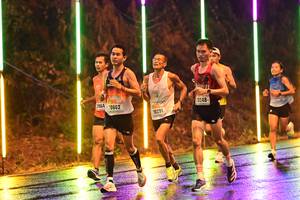 BIB: 0662, 20291
                            <button type="button" onclick="openModal(16226326)" class="btn btn-primary btn-sm float-right btn-popup" data-toggle="modal" data-target=".modal-high-quality">
                        <i class="fas fa-shopping-cart"></i> Add to Cart
                    </button>
                                            <button type="button" onclick="isThisMe(16226326, true)" class="btn btn-success btn-sm float-right btn-popup btn-isme hidden" data-toggle="tooltip" data-placement="bottom" title="นี่คือรูปของคุณใช่ไหม คลิกที่นี่เพื่อเอาเข้าอัลบั้ม">
                        <i class="fas fa-plus"></i> Add to album
                    </button>
                    <button type="button" onclick="isThisMe(16226326, false)" class="btn btn-warning btn-sm float-right btn-popup btn-isnotme hidden">
                        <i class="fas fa-ban"></i> Remove from album
                    </button>