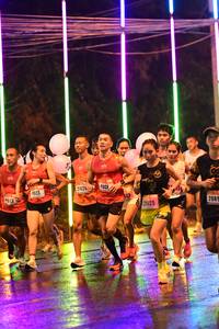 BIB: 21426, 2089, 25025, 
                            <button type="button" onclick="openModal(16228850)" class="btn btn-primary btn-sm float-right btn-popup" data-toggle="modal" data-target=".modal-high-quality">
                        <i class="fas fa-shopping-cart"></i> Add to Cart
                    </button>
                                            <button type="button" onclick="isThisMe(16228850, true)" class="btn btn-success btn-sm float-right btn-popup btn-isme hidden" data-toggle="tooltip" data-placement="bottom" title="นี่คือรูปของคุณใช่ไหม คลิกที่นี่เพื่อเอาเข้าอัลบั้ม">
                        <i class="fas fa-plus"></i> Add to album
                    </button>
                    <button type="button" onclick="isThisMe(16228850, false)" class="btn btn-warning btn-sm float-right btn-popup btn-isnotme hidden">
                        <i class="fas fa-ban"></i> Remove from album
                    </button>