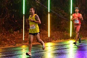 BIB: 41162, 20397
                            <button type="button" onclick="openModal(16225787)" class="btn btn-primary btn-sm float-right btn-popup" data-toggle="modal" data-target=".modal-high-quality">
                        <i class="fas fa-shopping-cart"></i> Add to Cart
                    </button>
                                            <button type="button" onclick="isThisMe(16225787, true)" class="btn btn-success btn-sm float-right btn-popup btn-isme hidden" data-toggle="tooltip" data-placement="bottom" title="นี่คือรูปของคุณใช่ไหม คลิกที่นี่เพื่อเอาเข้าอัลบั้ม">
                        <i class="fas fa-plus"></i> Add to album
                    </button>
                    <button type="button" onclick="isThisMe(16225787, false)" class="btn btn-warning btn-sm float-right btn-popup btn-isnotme hidden">
                        <i class="fas fa-ban"></i> Remove from album
                    </button>