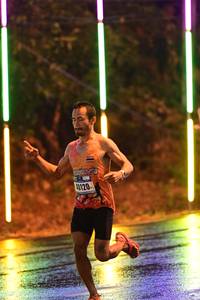 BIB: 40120
                            <button type="button" onclick="openModal(16223089)" class="btn btn-primary btn-sm float-right btn-popup" data-toggle="modal" data-target=".modal-high-quality">
                        <i class="fas fa-shopping-cart"></i> Add to Cart
                    </button>
                                            <button type="button" onclick="isThisMe(16223089, true)" class="btn btn-success btn-sm float-right btn-popup btn-isme hidden" data-toggle="tooltip" data-placement="bottom" title="นี่คือรูปของคุณใช่ไหม คลิกที่นี่เพื่อเอาเข้าอัลบั้ม">
                        <i class="fas fa-plus"></i> Add to album
                    </button>
                    <button type="button" onclick="isThisMe(16223089, false)" class="btn btn-warning btn-sm float-right btn-popup btn-isnotme hidden">
                        <i class="fas fa-ban"></i> Remove from album
                    </button>