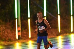 BIB: 41152
                            <button type="button" onclick="openModal(16221505)" class="btn btn-primary btn-sm float-right btn-popup" data-toggle="modal" data-target=".modal-high-quality">
                        <i class="fas fa-shopping-cart"></i> Add to Cart
                    </button>
                                            <button type="button" onclick="isThisMe(16221505, true)" class="btn btn-success btn-sm float-right btn-popup btn-isme hidden" data-toggle="tooltip" data-placement="bottom" title="นี่คือรูปของคุณใช่ไหม คลิกที่นี่เพื่อเอาเข้าอัลบั้ม">
                        <i class="fas fa-plus"></i> Add to album
                    </button>
                    <button type="button" onclick="isThisMe(16221505, false)" class="btn btn-warning btn-sm float-right btn-popup btn-isnotme hidden">
                        <i class="fas fa-ban"></i> Remove from album
                    </button>