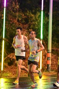 BIB: 1233, 515
                            <button type="button" onclick="openModal(16226864)" class="btn btn-primary btn-sm float-right btn-popup" data-toggle="modal" data-target=".modal-high-quality">
                        <i class="fas fa-shopping-cart"></i> Add to Cart
                    </button>
                                            <button type="button" onclick="isThisMe(16226864, true)" class="btn btn-success btn-sm float-right btn-popup btn-isme hidden" data-toggle="tooltip" data-placement="bottom" title="นี่คือรูปของคุณใช่ไหม คลิกที่นี่เพื่อเอาเข้าอัลบั้ม">
                        <i class="fas fa-plus"></i> Add to album
                    </button>
                    <button type="button" onclick="isThisMe(16226864, false)" class="btn btn-warning btn-sm float-right btn-popup btn-isnotme hidden">
                        <i class="fas fa-ban"></i> Remove from album
                    </button>