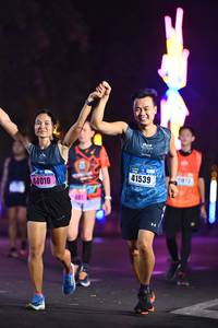 BIB: 41539, 44010
                            <button type="button" onclick="openModal(17211691)" class="btn btn-primary btn-sm float-right btn-popup" data-toggle="modal" data-target=".modal-high-quality">
                        <i class="fas fa-shopping-cart"></i> Add to Cart
                    </button>
                                            <button type="button" onclick="isThisMe(17211691, true)" class="btn btn-success btn-sm float-right btn-popup btn-isme hidden" data-toggle="tooltip" data-placement="bottom" title="นี่คือรูปของคุณใช่ไหม คลิกที่นี่เพื่อเอาเข้าอัลบั้ม">
                        <i class="fas fa-plus"></i> Add to album
                    </button>
                    <button type="button" onclick="isThisMe(17211691, false)" class="btn btn-warning btn-sm float-right btn-popup btn-isnotme hidden">
                        <i class="fas fa-ban"></i> Remove from album
                    </button>