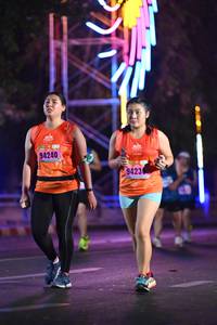 BIB: 94240, 94230
                            <button type="button" onclick="openModal(17230909)" class="btn btn-primary btn-sm float-right btn-popup" data-toggle="modal" data-target=".modal-high-quality">
                        <i class="fas fa-shopping-cart"></i> Add to Cart
                    </button>
                                            <button type="button" onclick="isThisMe(17230909, true)" class="btn btn-success btn-sm float-right btn-popup btn-isme hidden" data-toggle="tooltip" data-placement="bottom" title="นี่คือรูปของคุณใช่ไหม คลิกที่นี่เพื่อเอาเข้าอัลบั้ม">
                        <i class="fas fa-plus"></i> Add to album
                    </button>
                    <button type="button" onclick="isThisMe(17230909, false)" class="btn btn-warning btn-sm float-right btn-popup btn-isnotme hidden">
                        <i class="fas fa-ban"></i> Remove from album
                    </button>