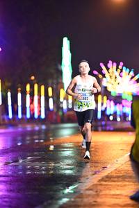 BIB: 402
                            <button type="button" onclick="openModal(16465037)" class="btn btn-primary btn-sm float-right btn-popup" data-toggle="modal" data-target=".modal-high-quality">
                        <i class="fas fa-shopping-cart"></i> Add to Cart
                    </button>
                                            <button type="button" onclick="isThisMe(16465037, true)" class="btn btn-success btn-sm float-right btn-popup btn-isme hidden" data-toggle="tooltip" data-placement="bottom" title="นี่คือรูปของคุณใช่ไหม คลิกที่นี่เพื่อเอาเข้าอัลบั้ม">
                        <i class="fas fa-plus"></i> Add to album
                    </button>
                    <button type="button" onclick="isThisMe(16465037, false)" class="btn btn-warning btn-sm float-right btn-popup btn-isnotme hidden">
                        <i class="fas fa-ban"></i> Remove from album
                    </button>