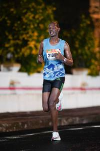 BIB: 219
                            <button type="button" onclick="openModal(16073831)" class="btn btn-primary btn-sm float-right btn-popup" data-toggle="modal" data-target=".modal-high-quality">
                        <i class="fas fa-shopping-cart"></i> Add to Cart
                    </button>
                                            <button type="button" onclick="isThisMe(16073831, true)" class="btn btn-success btn-sm float-right btn-popup btn-isme hidden" data-toggle="tooltip" data-placement="bottom" title="นี่คือรูปของคุณใช่ไหม คลิกที่นี่เพื่อเอาเข้าอัลบั้ม">
                        <i class="fas fa-plus"></i> Add to album
                    </button>
                    <button type="button" onclick="isThisMe(16073831, false)" class="btn btn-warning btn-sm float-right btn-popup btn-isnotme hidden">
                        <i class="fas fa-ban"></i> Remove from album
                    </button>