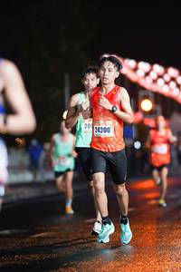 BIB: 201, 24200
                            <button type="button" onclick="openModal(16074773)" class="btn btn-primary btn-sm float-right btn-popup" data-toggle="modal" data-target=".modal-high-quality">
                        <i class="fas fa-shopping-cart"></i> Add to Cart
                    </button>
                                            <button type="button" onclick="isThisMe(16074773, true)" class="btn btn-success btn-sm float-right btn-popup btn-isme hidden" data-toggle="tooltip" data-placement="bottom" title="นี่คือรูปของคุณใช่ไหม คลิกที่นี่เพื่อเอาเข้าอัลบั้ม">
                        <i class="fas fa-plus"></i> Add to album
                    </button>
                    <button type="button" onclick="isThisMe(16074773, false)" class="btn btn-warning btn-sm float-right btn-popup btn-isnotme hidden">
                        <i class="fas fa-ban"></i> Remove from album
                    </button>