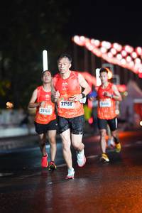 BIB: 21554, 0405
                            <button type="button" onclick="openModal(16136331)" class="btn btn-primary btn-sm float-right btn-popup" data-toggle="modal" data-target=".modal-high-quality">
                        <i class="fas fa-shopping-cart"></i> Add to Cart
                    </button>
                                            <button type="button" onclick="isThisMe(16136331, true)" class="btn btn-success btn-sm float-right btn-popup btn-isme hidden" data-toggle="tooltip" data-placement="bottom" title="นี่คือรูปของคุณใช่ไหม คลิกที่นี่เพื่อเอาเข้าอัลบั้ม">
                        <i class="fas fa-plus"></i> Add to album
                    </button>
                    <button type="button" onclick="isThisMe(16136331, false)" class="btn btn-warning btn-sm float-right btn-popup btn-isnotme hidden">
                        <i class="fas fa-ban"></i> Remove from album
                    </button>