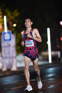 BIB: 40333
                            <button type="button" onclick="openModal(16073774)" class="btn btn-primary btn-sm float-right btn-popup" data-toggle="modal" data-target=".modal-high-quality">
                        <i class="fas fa-shopping-cart"></i> Add to Cart
                    </button>
                                            <button type="button" onclick="isThisMe(16073774, true)" class="btn btn-success btn-sm float-right btn-popup btn-isme hidden" data-toggle="tooltip" data-placement="bottom" title="นี่คือรูปของคุณใช่ไหม คลิกที่นี่เพื่อเอาเข้าอัลบั้ม">
                        <i class="fas fa-plus"></i> Add to album
                    </button>
                    <button type="button" onclick="isThisMe(16073774, false)" class="btn btn-warning btn-sm float-right btn-popup btn-isnotme hidden">
                        <i class="fas fa-ban"></i> Remove from album
                    </button>