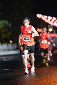 BIB: 21554, 0404
                            <button type="button" onclick="openModal(16136355)" class="btn btn-primary btn-sm float-right btn-popup" data-toggle="modal" data-target=".modal-high-quality">
                        <i class="fas fa-shopping-cart"></i> Add to Cart
                    </button>
                                            <button type="button" onclick="isThisMe(16136355, true)" class="btn btn-success btn-sm float-right btn-popup btn-isme hidden" data-toggle="tooltip" data-placement="bottom" title="นี่คือรูปของคุณใช่ไหม คลิกที่นี่เพื่อเอาเข้าอัลบั้ม">
                        <i class="fas fa-plus"></i> Add to album
                    </button>
                    <button type="button" onclick="isThisMe(16136355, false)" class="btn btn-warning btn-sm float-right btn-popup btn-isnotme hidden">
                        <i class="fas fa-ban"></i> Remove from album
                    </button>