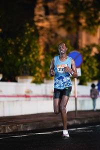 BIB: 219
                            <button type="button" onclick="openModal(16073825)" class="btn btn-primary btn-sm float-right btn-popup" data-toggle="modal" data-target=".modal-high-quality">
                        <i class="fas fa-shopping-cart"></i> Add to Cart
                    </button>
                                            <button type="button" onclick="isThisMe(16073825, true)" class="btn btn-success btn-sm float-right btn-popup btn-isme hidden" data-toggle="tooltip" data-placement="bottom" title="นี่คือรูปของคุณใช่ไหม คลิกที่นี่เพื่อเอาเข้าอัลบั้ม">
                        <i class="fas fa-plus"></i> Add to album
                    </button>
                    <button type="button" onclick="isThisMe(16073825, false)" class="btn btn-warning btn-sm float-right btn-popup btn-isnotme hidden">
                        <i class="fas fa-ban"></i> Remove from album
                    </button>