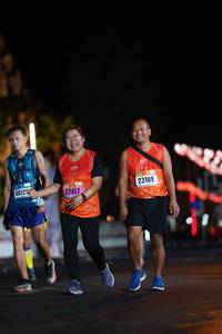 BIB: 40129, 27417, 23109
                            <button type="button" onclick="openModal(16171515)" class="btn btn-primary btn-sm float-right btn-popup" data-toggle="modal" data-target=".modal-high-quality">
                        <i class="fas fa-shopping-cart"></i> Add to Cart
                    </button>
                                            <button type="button" onclick="isThisMe(16171515, true)" class="btn btn-success btn-sm float-right btn-popup btn-isme hidden" data-toggle="tooltip" data-placement="bottom" title="นี่คือรูปของคุณใช่ไหม คลิกที่นี่เพื่อเอาเข้าอัลบั้ม">
                        <i class="fas fa-plus"></i> Add to album
                    </button>
                    <button type="button" onclick="isThisMe(16171515, false)" class="btn btn-warning btn-sm float-right btn-popup btn-isnotme hidden">
                        <i class="fas fa-ban"></i> Remove from album
                    </button>