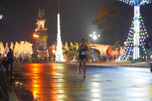 BIB: 
                            <button type="button" onclick="openModal(16195187)" class="btn btn-primary btn-sm float-right btn-popup" data-toggle="modal" data-target=".modal-high-quality">
                        <i class="fas fa-shopping-cart"></i> Add to Cart
                    </button>
                                            <button type="button" onclick="isThisMe(16195187, true)" class="btn btn-success btn-sm float-right btn-popup btn-isme hidden" data-toggle="tooltip" data-placement="bottom" title="นี่คือรูปของคุณใช่ไหม คลิกที่นี่เพื่อเอาเข้าอัลบั้ม">
                        <i class="fas fa-plus"></i> Add to album
                    </button>
                    <button type="button" onclick="isThisMe(16195187, false)" class="btn btn-warning btn-sm float-right btn-popup btn-isnotme hidden">
                        <i class="fas fa-ban"></i> Remove from album
                    </button>