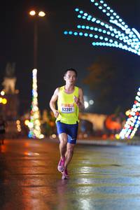 BIB: 62201
                            <button type="button" onclick="openModal(16238102)" class="btn btn-primary btn-sm float-right btn-popup" data-toggle="modal" data-target=".modal-high-quality">
                        <i class="fas fa-shopping-cart"></i> Add to Cart
                    </button>
                                            <button type="button" onclick="isThisMe(16238102, true)" class="btn btn-success btn-sm float-right btn-popup btn-isme hidden" data-toggle="tooltip" data-placement="bottom" title="นี่คือรูปของคุณใช่ไหม คลิกที่นี่เพื่อเอาเข้าอัลบั้ม">
                        <i class="fas fa-plus"></i> Add to album
                    </button>
                    <button type="button" onclick="isThisMe(16238102, false)" class="btn btn-warning btn-sm float-right btn-popup btn-isnotme hidden">
                        <i class="fas fa-ban"></i> Remove from album
                    </button>