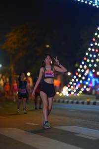 BIB: 25637
                            <button type="button" onclick="openModal(17677971)" class="btn btn-primary btn-sm float-right btn-popup" data-toggle="modal" data-target=".modal-high-quality">
                        <i class="fas fa-shopping-cart"></i> Add to Cart
                    </button>
                                            <button type="button" onclick="isThisMe(17677971, true)" class="btn btn-success btn-sm float-right btn-popup btn-isme hidden" data-toggle="tooltip" data-placement="bottom" title="นี่คือรูปของคุณใช่ไหม คลิกที่นี่เพื่อเอาเข้าอัลบั้ม">
                        <i class="fas fa-plus"></i> Add to album
                    </button>
                    <button type="button" onclick="isThisMe(17677971, false)" class="btn btn-warning btn-sm float-right btn-popup btn-isnotme hidden">
                        <i class="fas fa-ban"></i> Remove from album
                    </button>