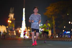 BIB: 41025
                            <button type="button" onclick="openModal(17759500)" class="btn btn-primary btn-sm float-right btn-popup" data-toggle="modal" data-target=".modal-high-quality">
                        <i class="fas fa-shopping-cart"></i> Add to Cart
                    </button>
                                            <button type="button" onclick="isThisMe(17759500, true)" class="btn btn-success btn-sm float-right btn-popup btn-isme hidden" data-toggle="tooltip" data-placement="bottom" title="นี่คือรูปของคุณใช่ไหม คลิกที่นี่เพื่อเอาเข้าอัลบั้ม">
                        <i class="fas fa-plus"></i> Add to album
                    </button>
                    <button type="button" onclick="isThisMe(17759500, false)" class="btn btn-warning btn-sm float-right btn-popup btn-isnotme hidden">
                        <i class="fas fa-ban"></i> Remove from album
                    </button>