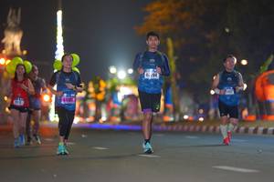 BIB: 284, 44101
                            <button type="button" onclick="openModal(17755844)" class="btn btn-primary btn-sm float-right btn-popup" data-toggle="modal" data-target=".modal-high-quality">
                        <i class="fas fa-shopping-cart"></i> Add to Cart
                    </button>
                                            <button type="button" onclick="isThisMe(17755844, true)" class="btn btn-success btn-sm float-right btn-popup btn-isme hidden" data-toggle="tooltip" data-placement="bottom" title="นี่คือรูปของคุณใช่ไหม คลิกที่นี่เพื่อเอาเข้าอัลบั้ม">
                        <i class="fas fa-plus"></i> Add to album
                    </button>
                    <button type="button" onclick="isThisMe(17755844, false)" class="btn btn-warning btn-sm float-right btn-popup btn-isnotme hidden">
                        <i class="fas fa-ban"></i> Remove from album
                    </button>