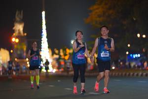 BIB: 41184, 44542
                            <button type="button" onclick="openModal(17754890)" class="btn btn-primary btn-sm float-right btn-popup" data-toggle="modal" data-target=".modal-high-quality">
                        <i class="fas fa-shopping-cart"></i> Add to Cart
                    </button>
                                            <button type="button" onclick="isThisMe(17754890, true)" class="btn btn-success btn-sm float-right btn-popup btn-isme hidden" data-toggle="tooltip" data-placement="bottom" title="นี่คือรูปของคุณใช่ไหม คลิกที่นี่เพื่อเอาเข้าอัลบั้ม">
                        <i class="fas fa-plus"></i> Add to album
                    </button>
                    <button type="button" onclick="isThisMe(17754890, false)" class="btn btn-warning btn-sm float-right btn-popup btn-isnotme hidden">
                        <i class="fas fa-ban"></i> Remove from album
                    </button>