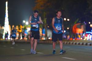 BIB: 42051, 054
                            <button type="button" onclick="openModal(17763103)" class="btn btn-primary btn-sm float-right btn-popup" data-toggle="modal" data-target=".modal-high-quality">
                        <i class="fas fa-shopping-cart"></i> Add to Cart
                    </button>
                                            <button type="button" onclick="isThisMe(17763103, true)" class="btn btn-success btn-sm float-right btn-popup btn-isme hidden" data-toggle="tooltip" data-placement="bottom" title="นี่คือรูปของคุณใช่ไหม คลิกที่นี่เพื่อเอาเข้าอัลบั้ม">
                        <i class="fas fa-plus"></i> Add to album
                    </button>
                    <button type="button" onclick="isThisMe(17763103, false)" class="btn btn-warning btn-sm float-right btn-popup btn-isnotme hidden">
                        <i class="fas fa-ban"></i> Remove from album
                    </button>