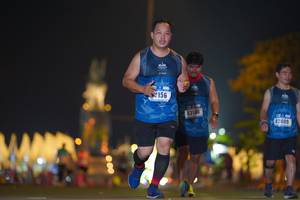 BIB: 156, 43140, 42409, 000
                            <button type="button" onclick="openModal(17762512)" class="btn btn-primary btn-sm float-right btn-popup" data-toggle="modal" data-target=".modal-high-quality">
                        <i class="fas fa-shopping-cart"></i> Add to Cart
                    </button>
                                            <button type="button" onclick="isThisMe(17762512, true)" class="btn btn-success btn-sm float-right btn-popup btn-isme hidden" data-toggle="tooltip" data-placement="bottom" title="นี่คือรูปของคุณใช่ไหม คลิกที่นี่เพื่อเอาเข้าอัลบั้ม">
                        <i class="fas fa-plus"></i> Add to album
                    </button>
                    <button type="button" onclick="isThisMe(17762512, false)" class="btn btn-warning btn-sm float-right btn-popup btn-isnotme hidden">
                        <i class="fas fa-ban"></i> Remove from album
                    </button>