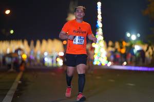 BIB: 432
                            <button type="button" onclick="openModal(17750778)" class="btn btn-primary btn-sm float-right btn-popup" data-toggle="modal" data-target=".modal-high-quality">
                        <i class="fas fa-shopping-cart"></i> Add to Cart
                    </button>
                                            <button type="button" onclick="isThisMe(17750778, true)" class="btn btn-success btn-sm float-right btn-popup btn-isme hidden" data-toggle="tooltip" data-placement="bottom" title="นี่คือรูปของคุณใช่ไหม คลิกที่นี่เพื่อเอาเข้าอัลบั้ม">
                        <i class="fas fa-plus"></i> Add to album
                    </button>
                    <button type="button" onclick="isThisMe(17750778, false)" class="btn btn-warning btn-sm float-right btn-popup btn-isnotme hidden">
                        <i class="fas fa-ban"></i> Remove from album
                    </button>