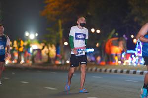 BIB: 0411
                            <button type="button" onclick="openModal(17755726)" class="btn btn-primary btn-sm float-right btn-popup" data-toggle="modal" data-target=".modal-high-quality">
                        <i class="fas fa-shopping-cart"></i> Add to Cart
                    </button>
                                            <button type="button" onclick="isThisMe(17755726, true)" class="btn btn-success btn-sm float-right btn-popup btn-isme hidden" data-toggle="tooltip" data-placement="bottom" title="นี่คือรูปของคุณใช่ไหม คลิกที่นี่เพื่อเอาเข้าอัลบั้ม">
                        <i class="fas fa-plus"></i> Add to album
                    </button>
                    <button type="button" onclick="isThisMe(17755726, false)" class="btn btn-warning btn-sm float-right btn-popup btn-isnotme hidden">
                        <i class="fas fa-ban"></i> Remove from album
                    </button>