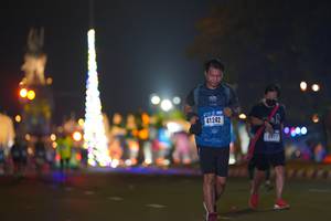 BIB: 41242
                            <button type="button" onclick="openModal(17750512)" class="btn btn-primary btn-sm float-right btn-popup" data-toggle="modal" data-target=".modal-high-quality">
                        <i class="fas fa-shopping-cart"></i> Add to Cart
                    </button>
                                            <button type="button" onclick="isThisMe(17750512, true)" class="btn btn-success btn-sm float-right btn-popup btn-isme hidden" data-toggle="tooltip" data-placement="bottom" title="นี่คือรูปของคุณใช่ไหม คลิกที่นี่เพื่อเอาเข้าอัลบั้ม">
                        <i class="fas fa-plus"></i> Add to album
                    </button>
                    <button type="button" onclick="isThisMe(17750512, false)" class="btn btn-warning btn-sm float-right btn-popup btn-isnotme hidden">
                        <i class="fas fa-ban"></i> Remove from album
                    </button>
