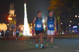 BIB: 4091, 43105
                            <button type="button" onclick="openModal(17750542)" class="btn btn-primary btn-sm float-right btn-popup" data-toggle="modal" data-target=".modal-high-quality">
                        <i class="fas fa-shopping-cart"></i> Add to Cart
                    </button>
                                            <button type="button" onclick="isThisMe(17750542, true)" class="btn btn-success btn-sm float-right btn-popup btn-isme hidden" data-toggle="tooltip" data-placement="bottom" title="นี่คือรูปของคุณใช่ไหม คลิกที่นี่เพื่อเอาเข้าอัลบั้ม">
                        <i class="fas fa-plus"></i> Add to album
                    </button>
                    <button type="button" onclick="isThisMe(17750542, false)" class="btn btn-warning btn-sm float-right btn-popup btn-isnotme hidden">
                        <i class="fas fa-ban"></i> Remove from album
                    </button>