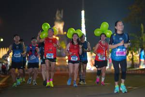 BIB: 44101, 40468, 439
                            <button type="button" onclick="openModal(17755899)" class="btn btn-primary btn-sm float-right btn-popup" data-toggle="modal" data-target=".modal-high-quality">
                        <i class="fas fa-shopping-cart"></i> Add to Cart
                    </button>
                                            <button type="button" onclick="isThisMe(17755899, true)" class="btn btn-success btn-sm float-right btn-popup btn-isme hidden" data-toggle="tooltip" data-placement="bottom" title="นี่คือรูปของคุณใช่ไหม คลิกที่นี่เพื่อเอาเข้าอัลบั้ม">
                        <i class="fas fa-plus"></i> Add to album
                    </button>
                    <button type="button" onclick="isThisMe(17755899, false)" class="btn btn-warning btn-sm float-right btn-popup btn-isnotme hidden">
                        <i class="fas fa-ban"></i> Remove from album
                    </button>
