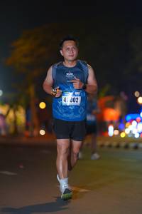 BIB: 4002
                            <button type="button" onclick="openModal(17744532)" class="btn btn-primary btn-sm float-right btn-popup" data-toggle="modal" data-target=".modal-high-quality">
                        <i class="fas fa-shopping-cart"></i> Add to Cart
                    </button>
                                            <button type="button" onclick="isThisMe(17744532, true)" class="btn btn-success btn-sm float-right btn-popup btn-isme hidden" data-toggle="tooltip" data-placement="bottom" title="นี่คือรูปของคุณใช่ไหม คลิกที่นี่เพื่อเอาเข้าอัลบั้ม">
                        <i class="fas fa-plus"></i> Add to album
                    </button>
                    <button type="button" onclick="isThisMe(17744532, false)" class="btn btn-warning btn-sm float-right btn-popup btn-isnotme hidden">
                        <i class="fas fa-ban"></i> Remove from album
                    </button>