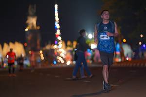 BIB: 43115, 000
                            <button type="button" onclick="openModal(17750749)" class="btn btn-primary btn-sm float-right btn-popup" data-toggle="modal" data-target=".modal-high-quality">
                        <i class="fas fa-shopping-cart"></i> Add to Cart
                    </button>
                                            <button type="button" onclick="isThisMe(17750749, true)" class="btn btn-success btn-sm float-right btn-popup btn-isme hidden" data-toggle="tooltip" data-placement="bottom" title="นี่คือรูปของคุณใช่ไหม คลิกที่นี่เพื่อเอาเข้าอัลบั้ม">
                        <i class="fas fa-plus"></i> Add to album
                    </button>
                    <button type="button" onclick="isThisMe(17750749, false)" class="btn btn-warning btn-sm float-right btn-popup btn-isnotme hidden">
                        <i class="fas fa-ban"></i> Remove from album
                    </button>