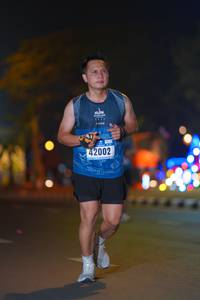 BIB: 42002
                            <button type="button" onclick="openModal(17744542)" class="btn btn-primary btn-sm float-right btn-popup" data-toggle="modal" data-target=".modal-high-quality">
                        <i class="fas fa-shopping-cart"></i> Add to Cart
                    </button>
                                            <button type="button" onclick="isThisMe(17744542, true)" class="btn btn-success btn-sm float-right btn-popup btn-isme hidden" data-toggle="tooltip" data-placement="bottom" title="นี่คือรูปของคุณใช่ไหม คลิกที่นี่เพื่อเอาเข้าอัลบั้ม">
                        <i class="fas fa-plus"></i> Add to album
                    </button>
                    <button type="button" onclick="isThisMe(17744542, false)" class="btn btn-warning btn-sm float-right btn-popup btn-isnotme hidden">
                        <i class="fas fa-ban"></i> Remove from album
                    </button>