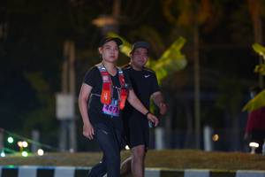 BIB: 447
                            <button type="button" onclick="openModal(17754408)" class="btn btn-primary btn-sm float-right btn-popup" data-toggle="modal" data-target=".modal-high-quality">
                        <i class="fas fa-shopping-cart"></i> Add to Cart
                    </button>
                                            <button type="button" onclick="isThisMe(17754408, true)" class="btn btn-success btn-sm float-right btn-popup btn-isme hidden" data-toggle="tooltip" data-placement="bottom" title="นี่คือรูปของคุณใช่ไหม คลิกที่นี่เพื่อเอาเข้าอัลบั้ม">
                        <i class="fas fa-plus"></i> Add to album
                    </button>
                    <button type="button" onclick="isThisMe(17754408, false)" class="btn btn-warning btn-sm float-right btn-popup btn-isnotme hidden">
                        <i class="fas fa-ban"></i> Remove from album
                    </button>