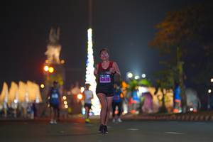 BIB: 63420
                            <button type="button" onclick="openModal(17752173)" class="btn btn-primary btn-sm float-right btn-popup" data-toggle="modal" data-target=".modal-high-quality">
                        <i class="fas fa-shopping-cart"></i> Add to Cart
                    </button>
                                            <button type="button" onclick="isThisMe(17752173, true)" class="btn btn-success btn-sm float-right btn-popup btn-isme hidden" data-toggle="tooltip" data-placement="bottom" title="นี่คือรูปของคุณใช่ไหม คลิกที่นี่เพื่อเอาเข้าอัลบั้ม">
                        <i class="fas fa-plus"></i> Add to album
                    </button>
                    <button type="button" onclick="isThisMe(17752173, false)" class="btn btn-warning btn-sm float-right btn-popup btn-isnotme hidden">
                        <i class="fas fa-ban"></i> Remove from album
                    </button>