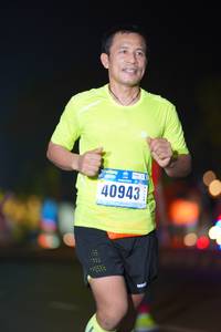 BIB: 40943
                            <button type="button" onclick="openModal(17718743)" class="btn btn-primary btn-sm float-right btn-popup" data-toggle="modal" data-target=".modal-high-quality">
                        <i class="fas fa-shopping-cart"></i> Add to Cart
                    </button>
                                            <button type="button" onclick="isThisMe(17718743, true)" class="btn btn-success btn-sm float-right btn-popup btn-isme hidden" data-toggle="tooltip" data-placement="bottom" title="นี่คือรูปของคุณใช่ไหม คลิกที่นี่เพื่อเอาเข้าอัลบั้ม">
                        <i class="fas fa-plus"></i> Add to album
                    </button>
                    <button type="button" onclick="isThisMe(17718743, false)" class="btn btn-warning btn-sm float-right btn-popup btn-isnotme hidden">
                        <i class="fas fa-ban"></i> Remove from album
                    </button>