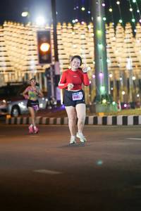 BIB: 4482
                            <button type="button" onclick="openModal(18049509)" class="btn btn-primary btn-sm float-right btn-popup" data-toggle="modal" data-target=".modal-high-quality">
                        <i class="fas fa-shopping-cart"></i> Add to Cart
                    </button>
                                            <button type="button" onclick="isThisMe(18049509, true)" class="btn btn-success btn-sm float-right btn-popup btn-isme hidden" data-toggle="tooltip" data-placement="bottom" title="นี่คือรูปของคุณใช่ไหม คลิกที่นี่เพื่อเอาเข้าอัลบั้ม">
                        <i class="fas fa-plus"></i> Add to album
                    </button>
                    <button type="button" onclick="isThisMe(18049509, false)" class="btn btn-warning btn-sm float-right btn-popup btn-isnotme hidden">
                        <i class="fas fa-ban"></i> Remove from album
                    </button>