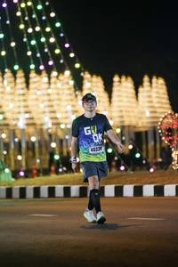 BIB: 40320
                            <button type="button" onclick="openModal(18048501)" class="btn btn-primary btn-sm float-right btn-popup" data-toggle="modal" data-target=".modal-high-quality">
                        <i class="fas fa-shopping-cart"></i> Add to Cart
                    </button>
                                            <button type="button" onclick="isThisMe(18048501, true)" class="btn btn-success btn-sm float-right btn-popup btn-isme hidden" data-toggle="tooltip" data-placement="bottom" title="นี่คือรูปของคุณใช่ไหม คลิกที่นี่เพื่อเอาเข้าอัลบั้ม">
                        <i class="fas fa-plus"></i> Add to album
                    </button>
                    <button type="button" onclick="isThisMe(18048501, false)" class="btn btn-warning btn-sm float-right btn-popup btn-isnotme hidden">
                        <i class="fas fa-ban"></i> Remove from album
                    </button>