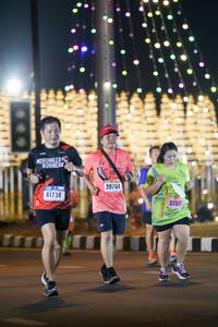 BIB: 20764, 41738, 27517
                            <button type="button" onclick="openModal(18040673)" class="btn btn-primary btn-sm float-right btn-popup" data-toggle="modal" data-target=".modal-high-quality">
                        <i class="fas fa-shopping-cart"></i> Add to Cart
                    </button>
                                            <button type="button" onclick="isThisMe(18040673, true)" class="btn btn-success btn-sm float-right btn-popup btn-isme hidden" data-toggle="tooltip" data-placement="bottom" title="นี่คือรูปของคุณใช่ไหม คลิกที่นี่เพื่อเอาเข้าอัลบั้ม">
                        <i class="fas fa-plus"></i> Add to album
                    </button>
                    <button type="button" onclick="isThisMe(18040673, false)" class="btn btn-warning btn-sm float-right btn-popup btn-isnotme hidden">
                        <i class="fas fa-ban"></i> Remove from album
                    </button>