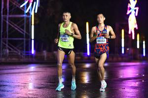 BIB: 12401, 40333
                            <button type="button" onclick="openModal(17154570)" class="btn btn-primary btn-sm float-right btn-popup" data-toggle="modal" data-target=".modal-high-quality">
                        <i class="fas fa-shopping-cart"></i> Add to Cart
                    </button>
                                            <button type="button" onclick="isThisMe(17154570, true)" class="btn btn-success btn-sm float-right btn-popup btn-isme hidden" data-toggle="tooltip" data-placement="bottom" title="นี่คือรูปของคุณใช่ไหม คลิกที่นี่เพื่อเอาเข้าอัลบั้ม">
                        <i class="fas fa-plus"></i> Add to album
                    </button>
                    <button type="button" onclick="isThisMe(17154570, false)" class="btn btn-warning btn-sm float-right btn-popup btn-isnotme hidden">
                        <i class="fas fa-ban"></i> Remove from album
                    </button>