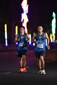 BIB: 40726, 42828
                            <button type="button" onclick="openModal(17408245)" class="btn btn-primary btn-sm float-right btn-popup" data-toggle="modal" data-target=".modal-high-quality">
                        <i class="fas fa-shopping-cart"></i> Add to Cart
                    </button>
                                            <button type="button" onclick="isThisMe(17408245, true)" class="btn btn-success btn-sm float-right btn-popup btn-isme hidden" data-toggle="tooltip" data-placement="bottom" title="นี่คือรูปของคุณใช่ไหม คลิกที่นี่เพื่อเอาเข้าอัลบั้ม">
                        <i class="fas fa-plus"></i> Add to album
                    </button>
                    <button type="button" onclick="isThisMe(17408245, false)" class="btn btn-warning btn-sm float-right btn-popup btn-isnotme hidden">
                        <i class="fas fa-ban"></i> Remove from album
                    </button>