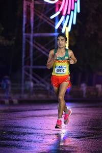 BIB: 40110
                            <button type="button" onclick="openModal(17153353)" class="btn btn-primary btn-sm float-right btn-popup" data-toggle="modal" data-target=".modal-high-quality">
                        <i class="fas fa-shopping-cart"></i> Add to Cart
                    </button>
                                            <button type="button" onclick="isThisMe(17153353, true)" class="btn btn-success btn-sm float-right btn-popup btn-isme hidden" data-toggle="tooltip" data-placement="bottom" title="นี่คือรูปของคุณใช่ไหม คลิกที่นี่เพื่อเอาเข้าอัลบั้ม">
                        <i class="fas fa-plus"></i> Add to album
                    </button>
                    <button type="button" onclick="isThisMe(17153353, false)" class="btn btn-warning btn-sm float-right btn-popup btn-isnotme hidden">
                        <i class="fas fa-ban"></i> Remove from album
                    </button>