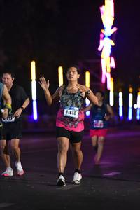 BIB: 41850, 297
                            <button type="button" onclick="openModal(17407801)" class="btn btn-primary btn-sm float-right btn-popup" data-toggle="modal" data-target=".modal-high-quality">
                        <i class="fas fa-shopping-cart"></i> Add to Cart
                    </button>
                                            <button type="button" onclick="isThisMe(17407801, true)" class="btn btn-success btn-sm float-right btn-popup btn-isme hidden" data-toggle="tooltip" data-placement="bottom" title="นี่คือรูปของคุณใช่ไหม คลิกที่นี่เพื่อเอาเข้าอัลบั้ม">
                        <i class="fas fa-plus"></i> Add to album
                    </button>
                    <button type="button" onclick="isThisMe(17407801, false)" class="btn btn-warning btn-sm float-right btn-popup btn-isnotme hidden">
                        <i class="fas fa-ban"></i> Remove from album
                    </button>