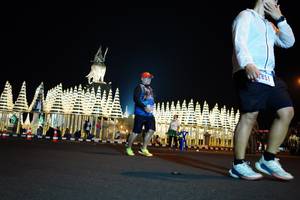 BIB: 851
                            <button type="button" onclick="openModal(17360646)" class="btn btn-primary btn-sm float-right btn-popup" data-toggle="modal" data-target=".modal-high-quality">
                        <i class="fas fa-shopping-cart"></i> Add to Cart
                    </button>
                                            <button type="button" onclick="isThisMe(17360646, true)" class="btn btn-success btn-sm float-right btn-popup btn-isme hidden" data-toggle="tooltip" data-placement="bottom" title="นี่คือรูปของคุณใช่ไหม คลิกที่นี่เพื่อเอาเข้าอัลบั้ม">
                        <i class="fas fa-plus"></i> Add to album
                    </button>
                    <button type="button" onclick="isThisMe(17360646, false)" class="btn btn-warning btn-sm float-right btn-popup btn-isnotme hidden">
                        <i class="fas fa-ban"></i> Remove from album
                    </button>